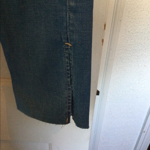 Old Navy Rockstar Super Skinny - Picture 3 of 11